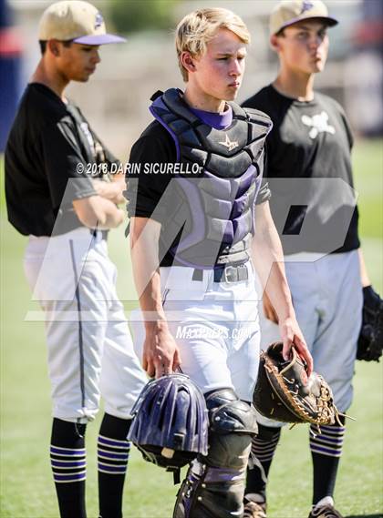 Thumbnail 2 in Sahuarita vs. Sabino (AIA 3A State Final) photogallery.