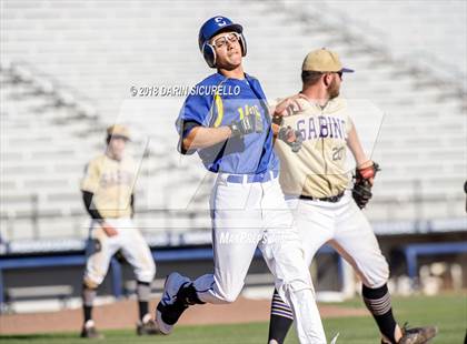 Thumbnail 3 in Sahuarita vs. Sabino (AIA 3A State Final) photogallery.