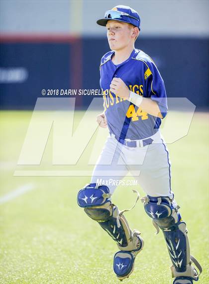 Thumbnail 1 in Sahuarita vs. Sabino (AIA 3A State Final) photogallery.