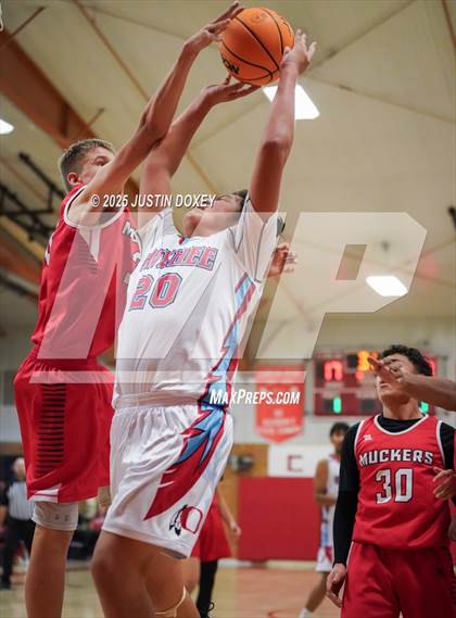 Thumbnail 1 in Tonopah vs. Owyhee photogallery.