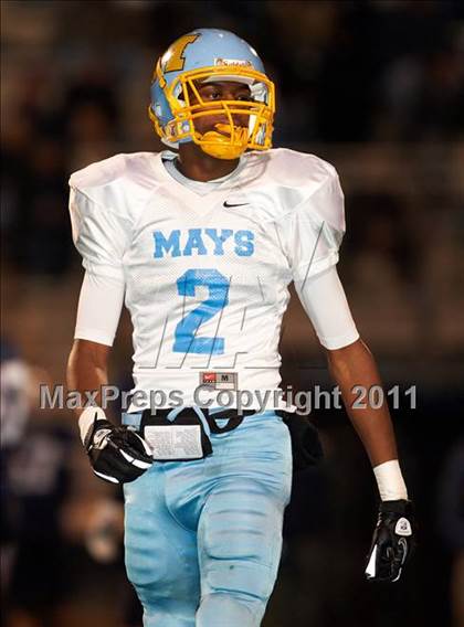 Thumbnail 3 in Pope vs. Mays photogallery.