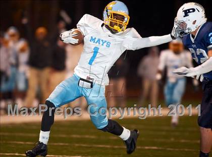 Thumbnail 3 in Pope vs. Mays photogallery.