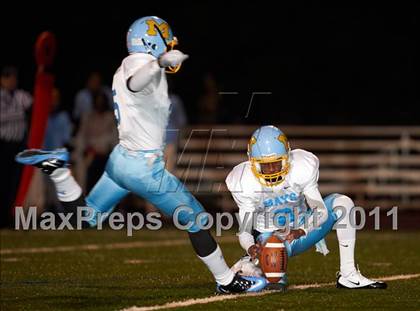 Thumbnail 2 in Pope vs. Mays photogallery.