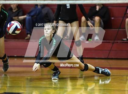 Thumbnail 3 in Windsor vs Drake (Jamboree) photogallery.