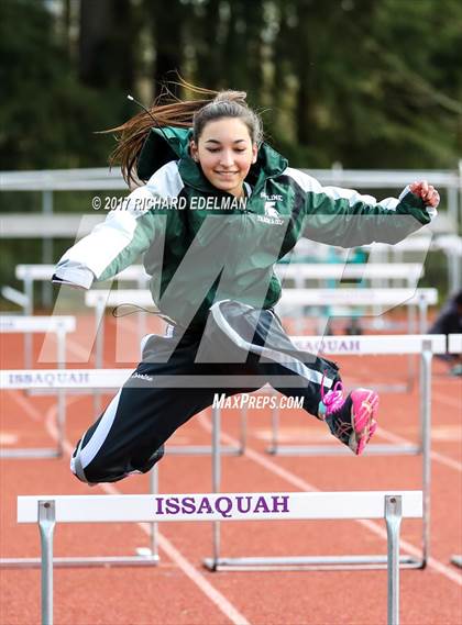 Thumbnail 2 in Skyline @ Issaquah photogallery.