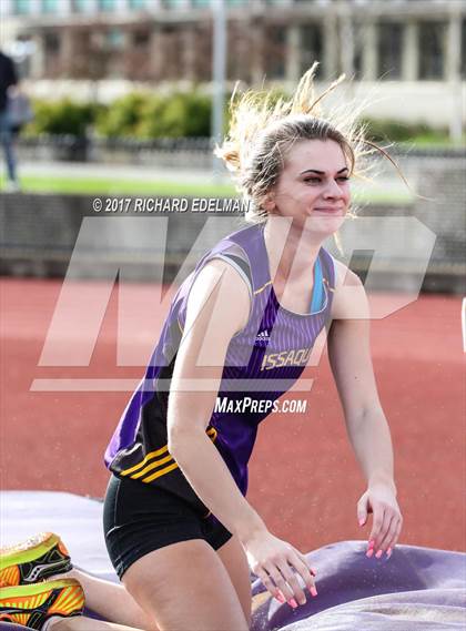Thumbnail 3 in Skyline @ Issaquah photogallery.