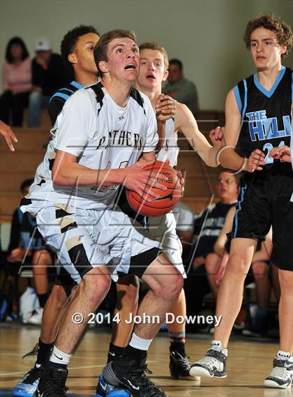 Thumbnail 3 in Palos Verdes Peninsula vs. Foothill (MaxPreps Holiday Classic) photogallery.