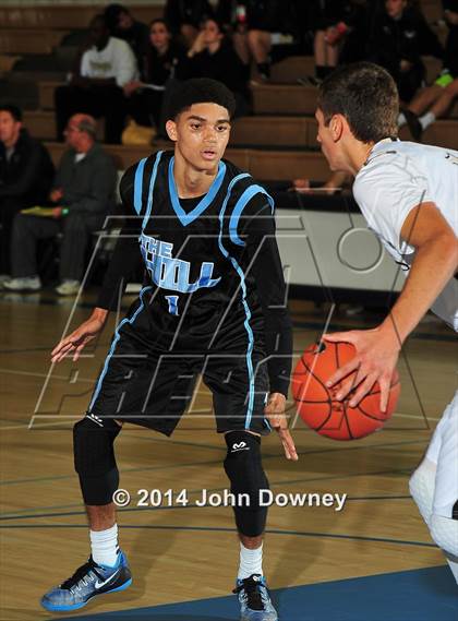Thumbnail 3 in Palos Verdes Peninsula vs. Foothill (MaxPreps Holiday Classic) photogallery.
