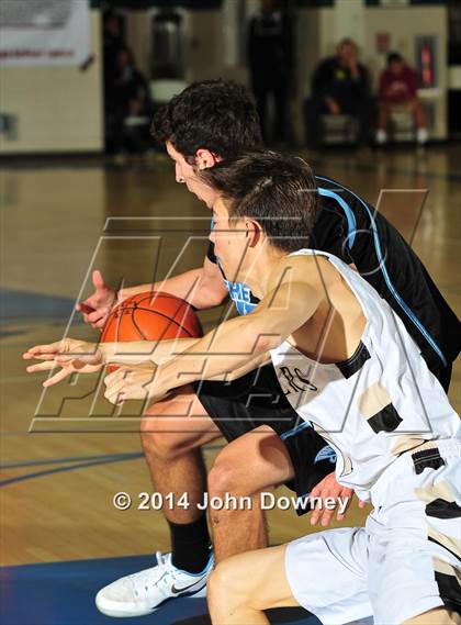 Thumbnail 2 in Palos Verdes Peninsula vs. Foothill (MaxPreps Holiday Classic) photogallery.