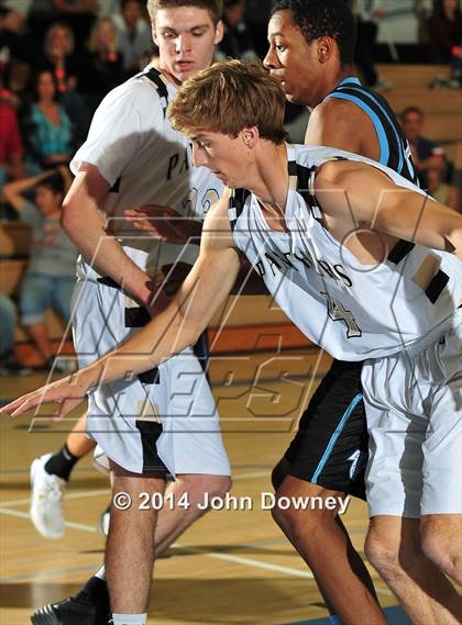 Thumbnail 3 in Palos Verdes Peninsula vs. Foothill (MaxPreps Holiday Classic) photogallery.