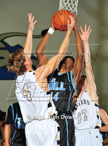 Thumbnail 2 in Palos Verdes Peninsula vs. Foothill (MaxPreps Holiday Classic) photogallery.
