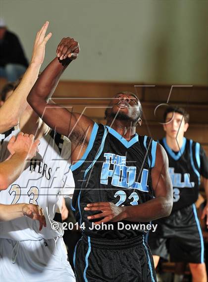 Thumbnail 3 in Palos Verdes Peninsula vs. Foothill (MaxPreps Holiday Classic) photogallery.