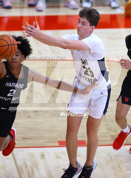 Thumbnail 3 in Crean Lutheran vs. Harvard-Westlake (Rolling Hills State Preview) photogallery.