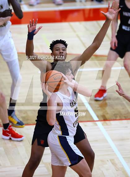 Thumbnail 3 in Crean Lutheran vs. Harvard-Westlake (Rolling Hills State Preview) photogallery.