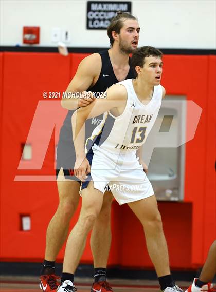 Thumbnail 3 in Crean Lutheran vs. Harvard-Westlake (Rolling Hills State Preview) photogallery.