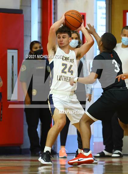 Thumbnail 3 in Crean Lutheran vs. Harvard-Westlake (Rolling Hills State Preview) photogallery.