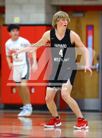 Thumbnail 3 in Crean Lutheran vs. Harvard-Westlake (Rolling Hills State Preview) photogallery.