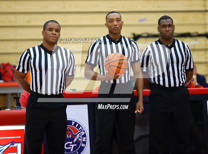 Thumbnail 2 in Crean Lutheran vs. Harvard-Westlake (Rolling Hills State Preview) photogallery.