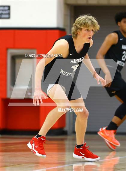 Thumbnail 1 in Crean Lutheran vs. Harvard-Westlake (Rolling Hills State Preview) photogallery.