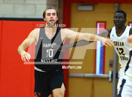 Thumbnail 2 in Crean Lutheran vs. Harvard-Westlake (Rolling Hills State Preview) photogallery.