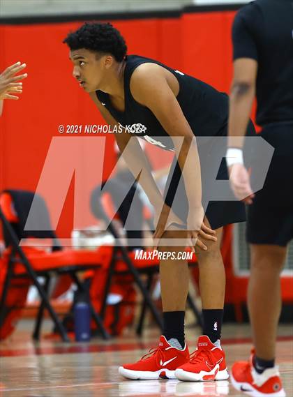 Thumbnail 2 in Crean Lutheran vs. Harvard-Westlake (Rolling Hills State Preview) photogallery.