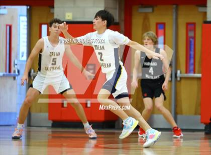Thumbnail 3 in Crean Lutheran vs. Harvard-Westlake (Rolling Hills State Preview) photogallery.