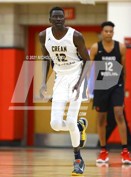 Thumbnail 1 in Crean Lutheran vs. Harvard-Westlake (Rolling Hills State Preview) photogallery.