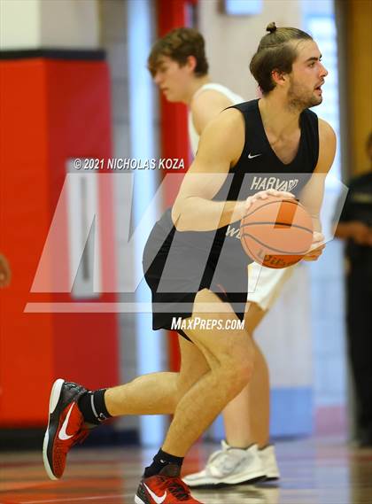 Thumbnail 2 in Crean Lutheran vs. Harvard-Westlake (Rolling Hills State Preview) photogallery.