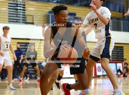 Thumbnail 3 in Crean Lutheran vs. Harvard-Westlake (Rolling Hills State Preview) photogallery.