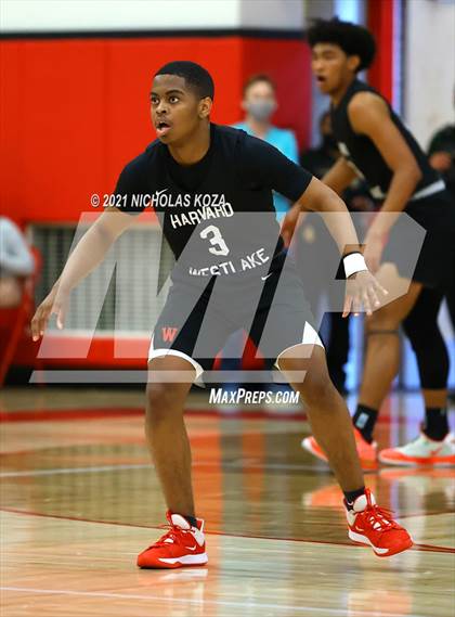Thumbnail 1 in Crean Lutheran vs. Harvard-Westlake (Rolling Hills State Preview) photogallery.