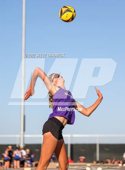 Thumbnail 1 in O'Connor vs Queen Creek @ Casteel (AIA Division I Pairs Semifinals) photogallery.
