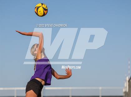 Thumbnail 2 in O'Connor vs Queen Creek @ Casteel (AIA Division I Pairs Semifinals) photogallery.