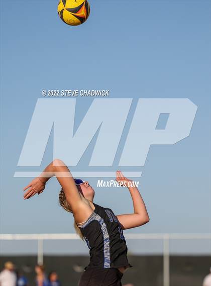 Thumbnail 3 in O'Connor vs Queen Creek @ Casteel (AIA Division I Pairs Semifinals) photogallery.