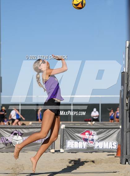 Thumbnail 1 in O'Connor vs Queen Creek @ Casteel (AIA Division I Pairs Semifinals) photogallery.