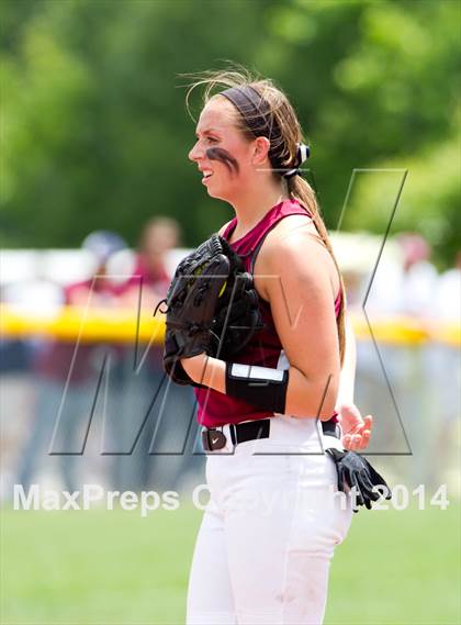 Thumbnail 1 in Eden vs. Center Moriches (NYSPHSAA Class B Semifinal) photogallery.