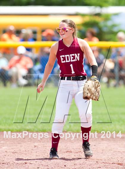 Thumbnail 3 in Eden vs. Center Moriches (NYSPHSAA Class B Semifinal) photogallery.