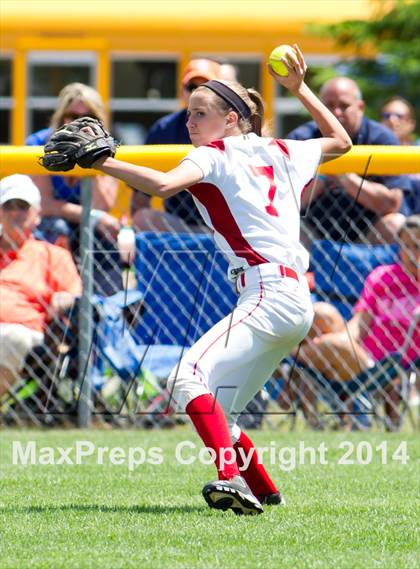 Thumbnail 3 in Eden vs. Center Moriches (NYSPHSAA Class B Semifinal) photogallery.