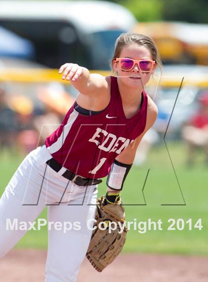 Thumbnail 1 in Eden vs. Center Moriches (NYSPHSAA Class B Semifinal) photogallery.
