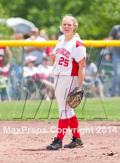 Thumbnail 2 in Eden vs. Center Moriches (NYSPHSAA Class B Semifinal) photogallery.