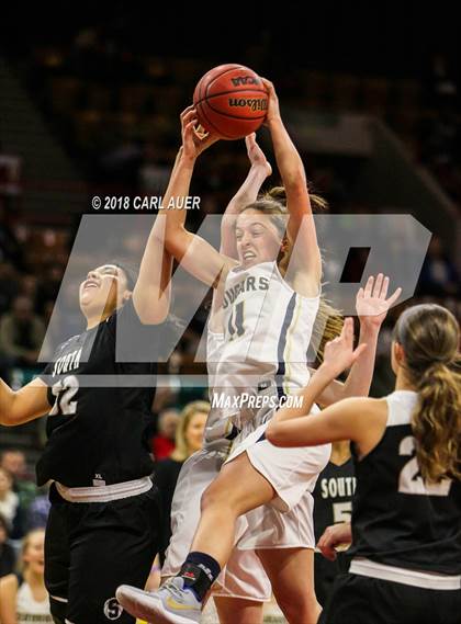 Thumbnail 3 in Pueblo South vs. Evergreen (CHSAA 4A Final) photogallery.