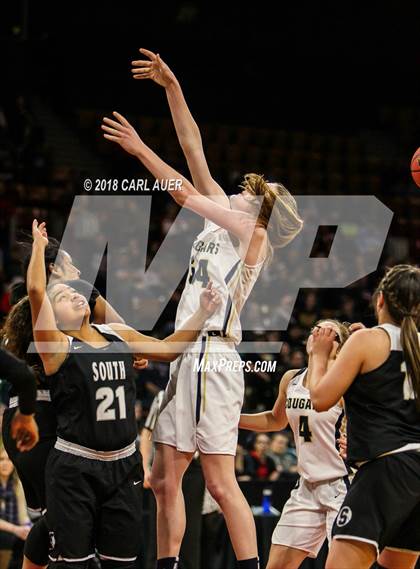 Thumbnail 2 in Pueblo South vs. Evergreen (CHSAA 4A Final) photogallery.