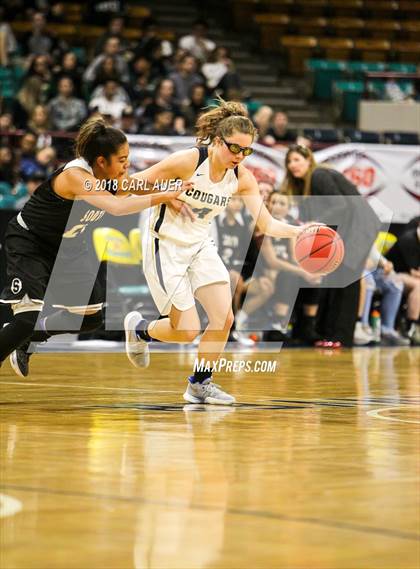 Thumbnail 2 in Pueblo South vs. Evergreen (CHSAA 4A Final) photogallery.