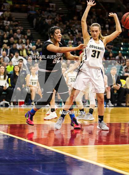 Thumbnail 2 in Pueblo South vs. Evergreen (CHSAA 4A Final) photogallery.