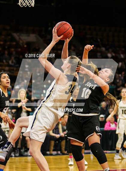 Thumbnail 3 in Pueblo South vs. Evergreen (CHSAA 4A Final) photogallery.