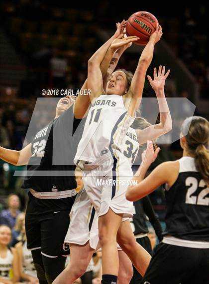 Thumbnail 2 in Pueblo South vs. Evergreen (CHSAA 4A Final) photogallery.