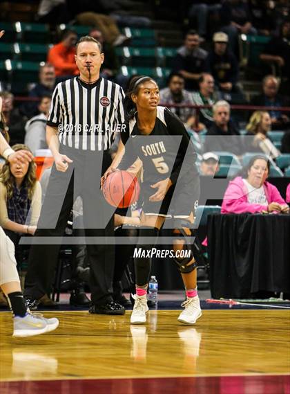 Thumbnail 1 in Pueblo South vs. Evergreen (CHSAA 4A Final) photogallery.