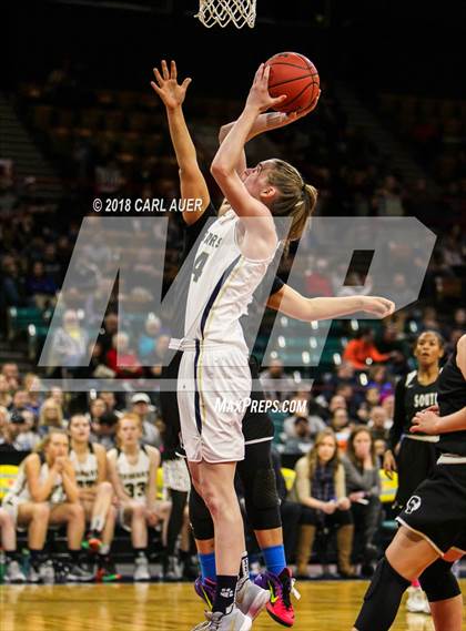 Thumbnail 3 in Pueblo South vs. Evergreen (CHSAA 4A Final) photogallery.