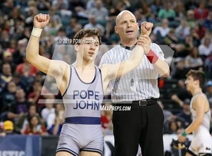 Thumbnail 1 in NJSIAA Wrestling Championships (Finals) photogallery.