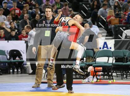 Thumbnail 1 in NJSIAA Wrestling Championships (Finals) photogallery.