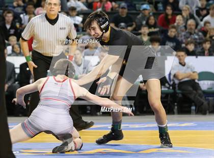 Thumbnail 2 in NJSIAA Wrestling Championships (Finals) photogallery.